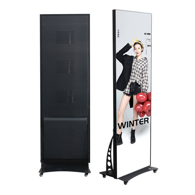  New Technology Full Color Digital Vivid Image LED Mirror Screen